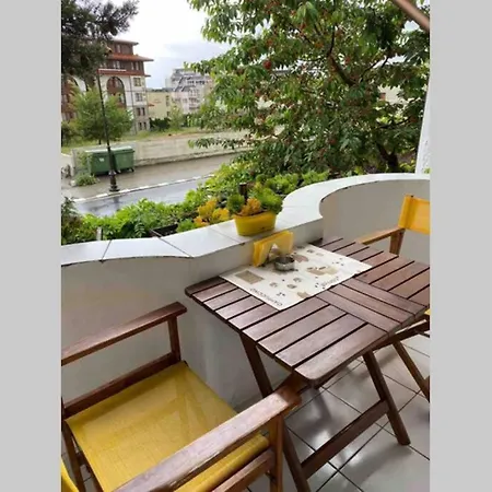 Two Bedrooms Luxury Saint Vlas *